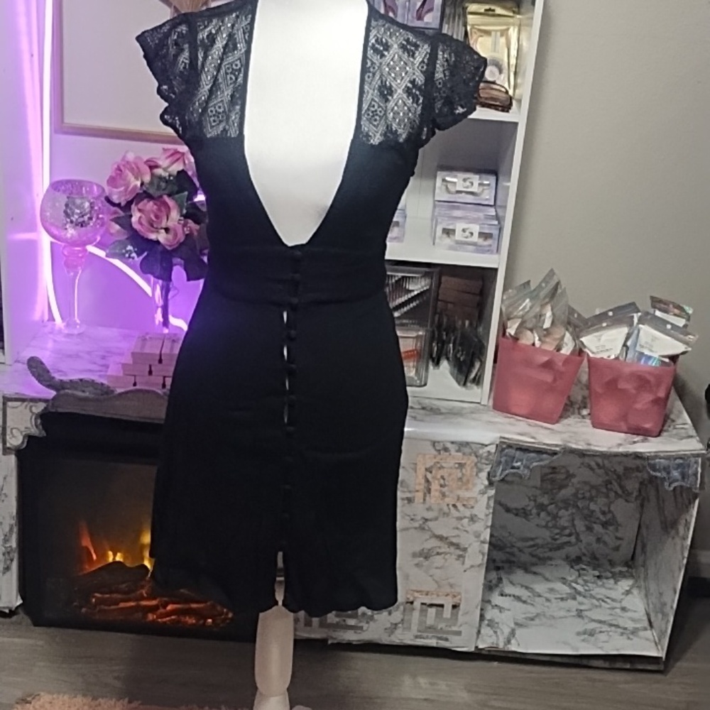 Free People Black Lace V-Neck Button-Front Dress